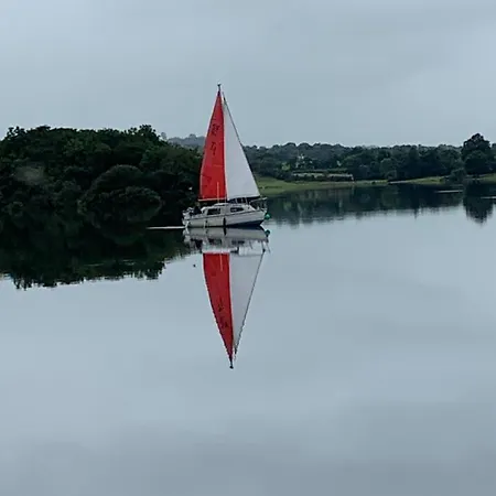 St Kyrans فندق 5*