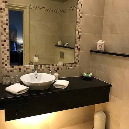 St Kyrans Hotel Virginia